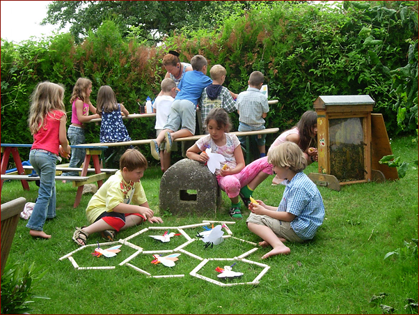 Foto Nr. 31: Bienenschule 4Kids